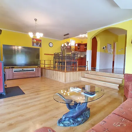 No 68 House Tuende With Covered Swimming Pool Holiday home Balatongyorok