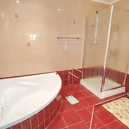 Holiday home No 68 House Tuende With Covered Swimming Pool