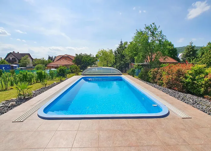 No 68 House Tuende With Covered Swimming Pool Prázdninový dům